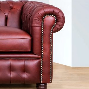 CHESTERFIELD RED